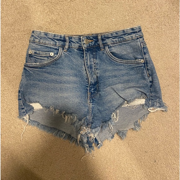 Zara Jean Shorts - Picture 1 of 2